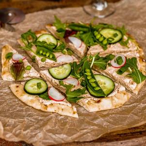 Spring Veggie Flatbread