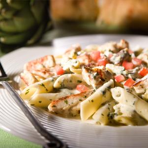 Spinach Artichoke Chicken Pasta